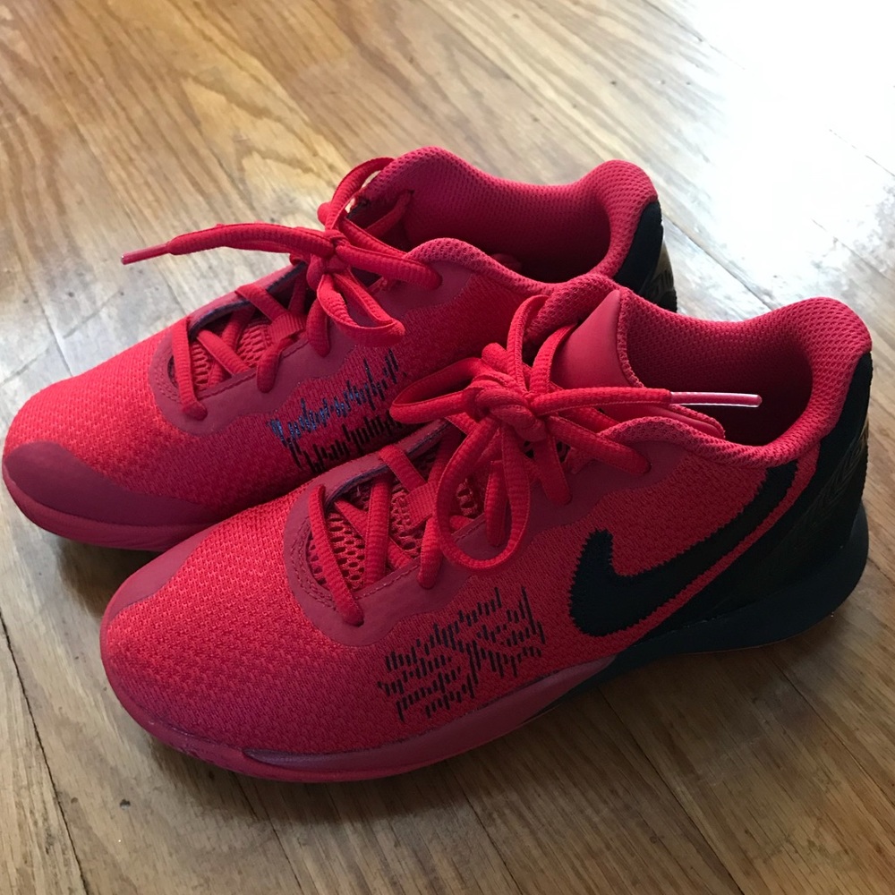 Kyrie Irving Boys Sneakers